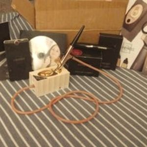 Luminess airbrush Cosmetics set. Brand new.